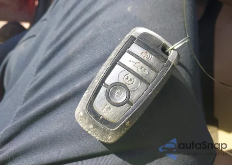 2017 Ford F-250 Lariat из США, поврежденный, VIN 1FT7W2BT4HED14863